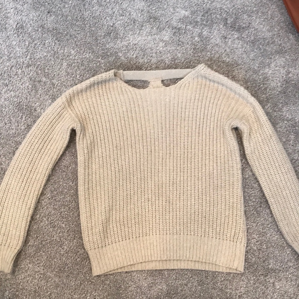 Tan brand new sweater
